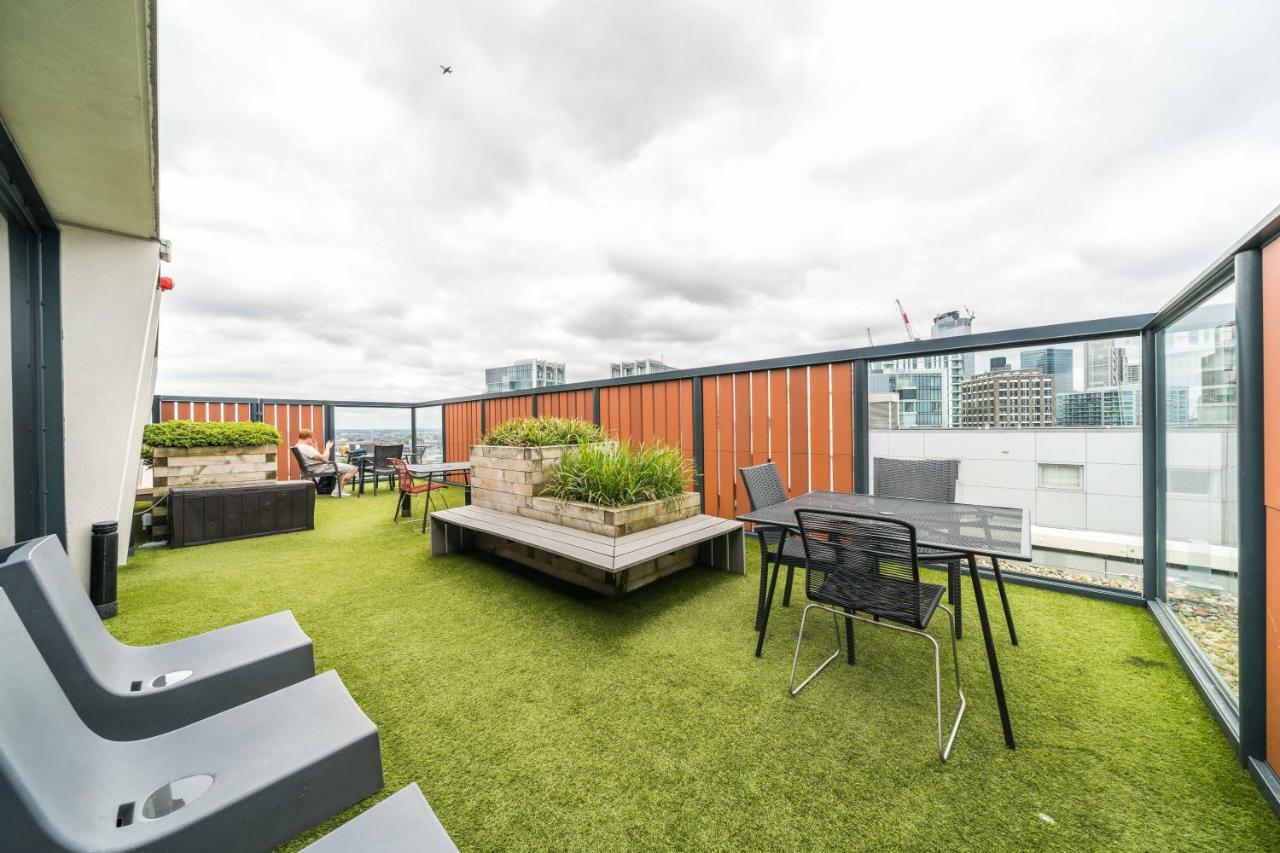 Hashtag Aldgate Campus Accommodation Londen Buitenkant foto