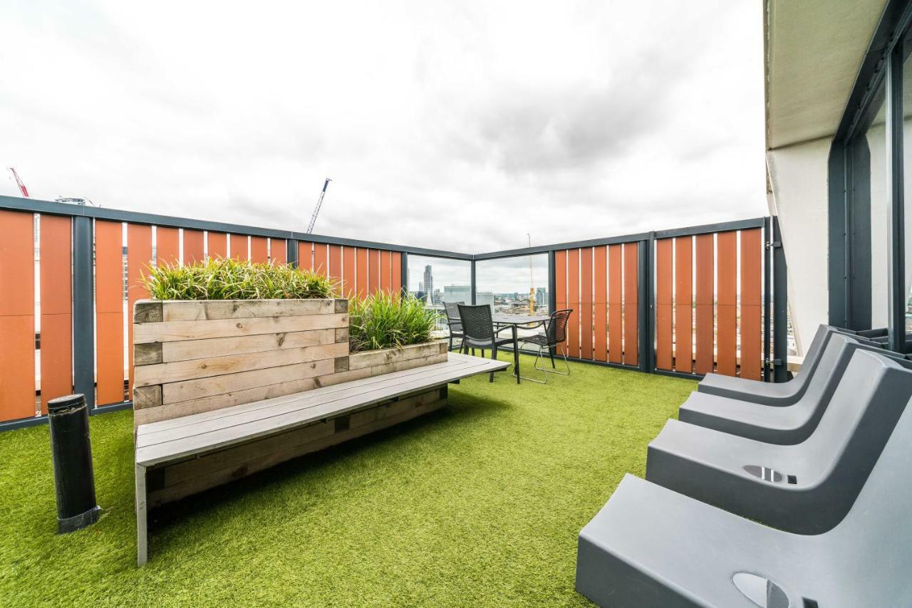 Hashtag Aldgate Campus Accommodation Londen Buitenkant foto